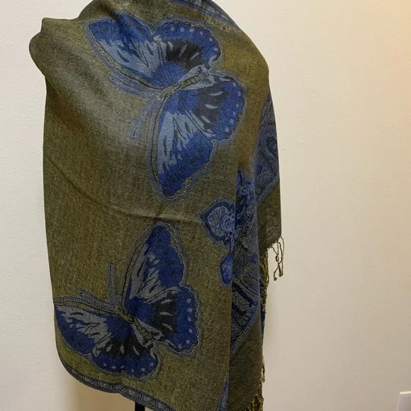 Pashmina - Picture 5 of 10
